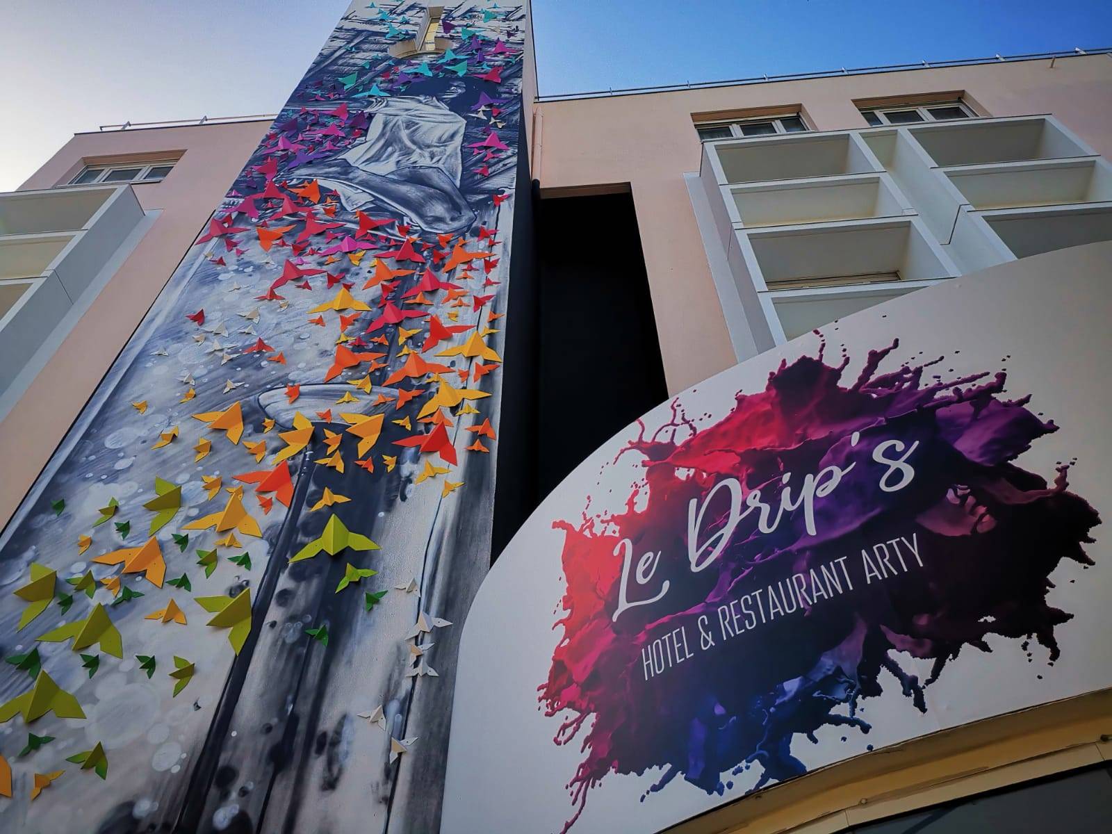 Le Drip's Hôtel / Restaurant Marseille avenue elsa triolet 13008